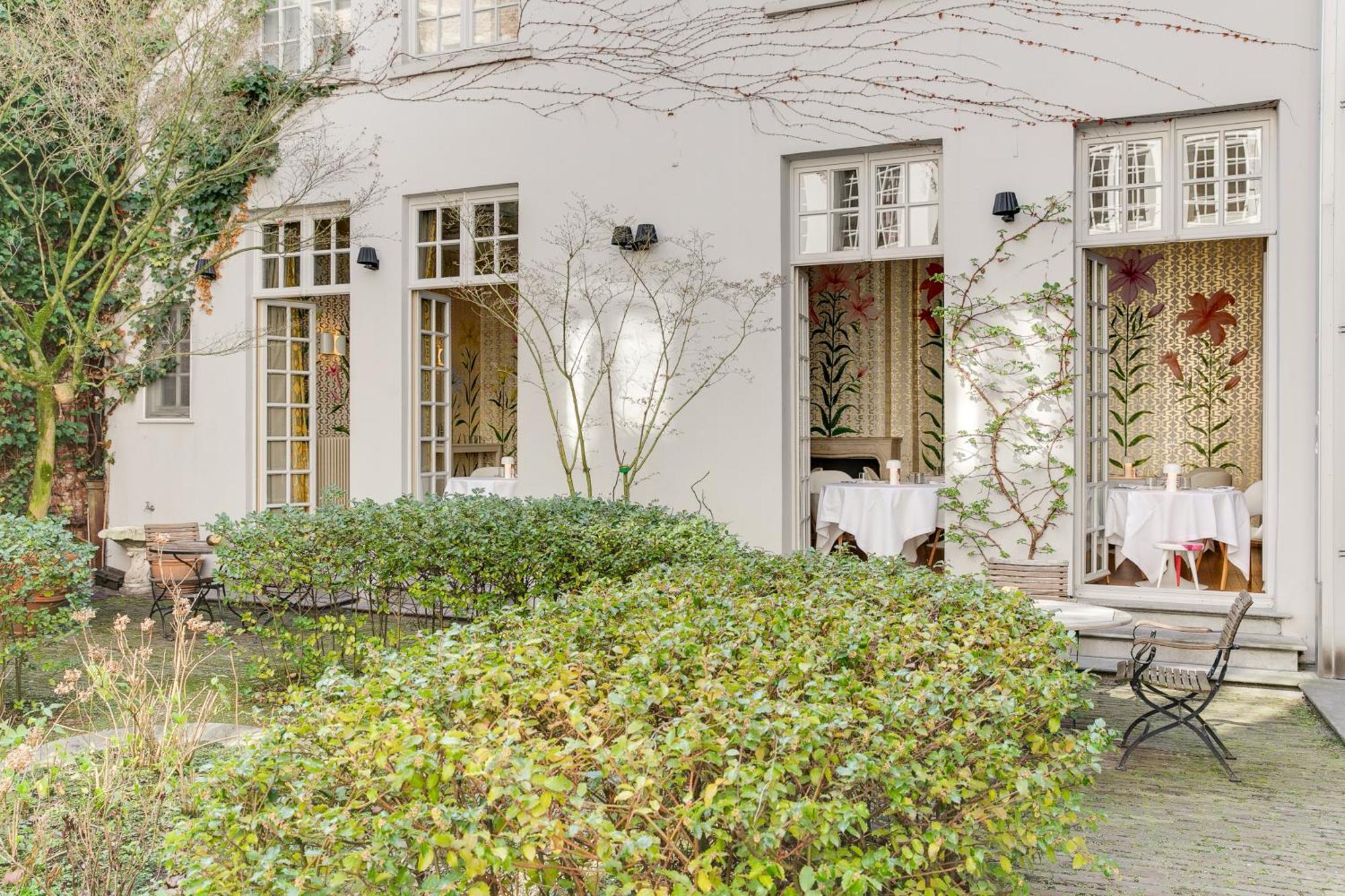 Small Luxury Hotel De Witte Lelie Αμβέρσα Εξωτερικό φωτογραφία